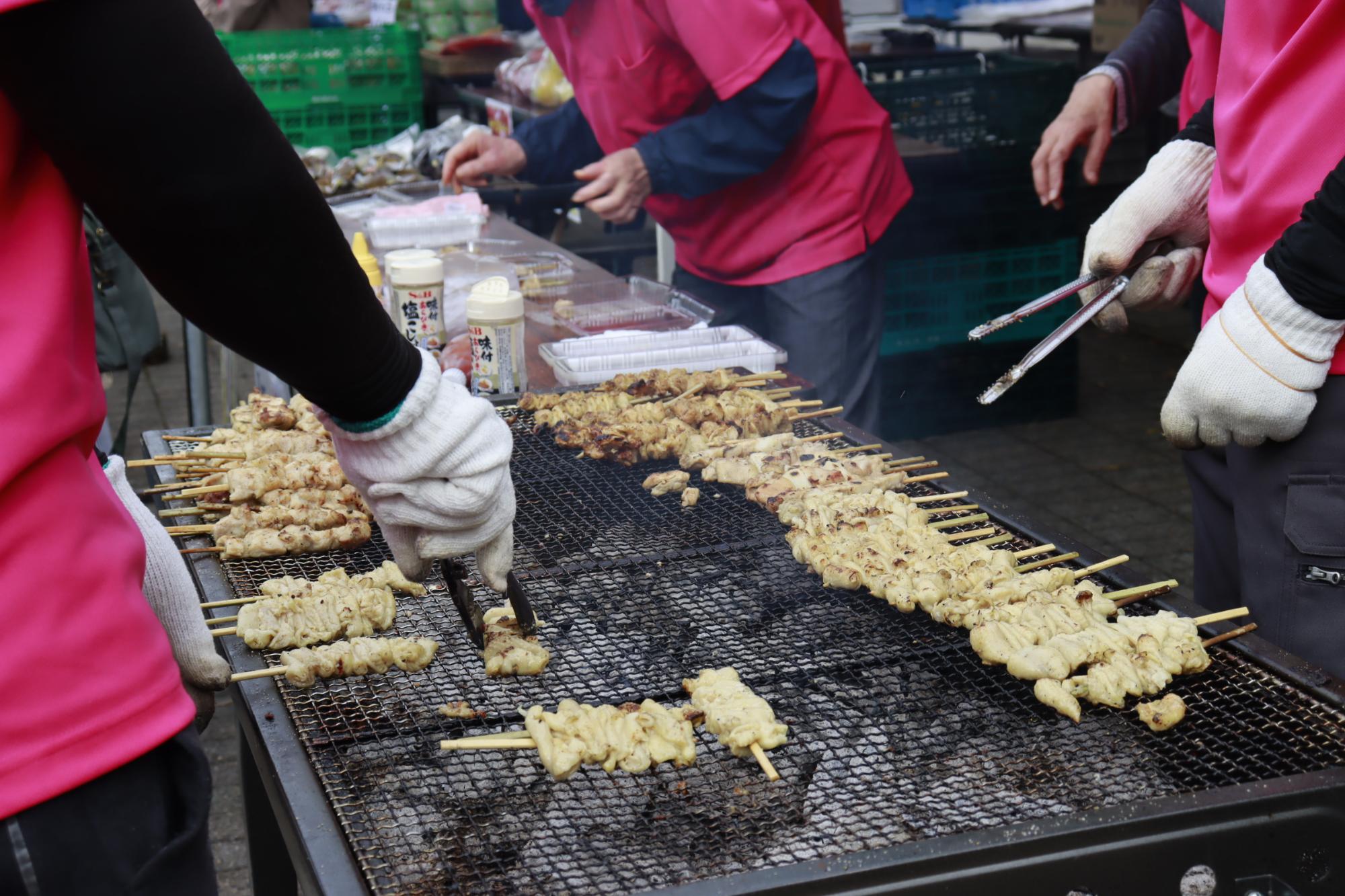 道の駅ことおか祭りの屋台の様子